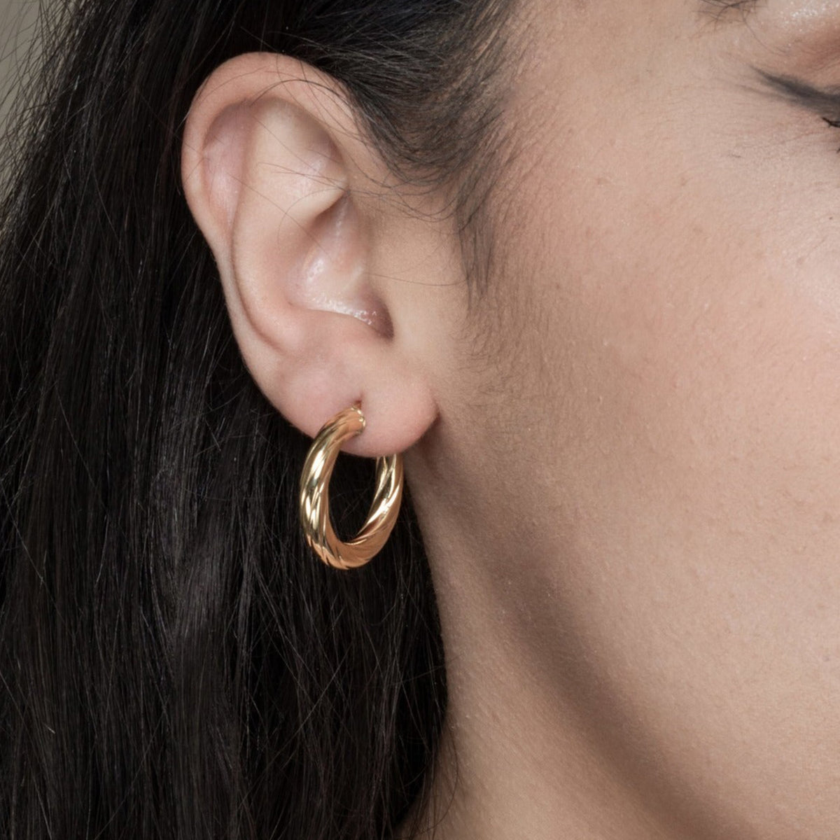 CM Gold Twisted Hoops