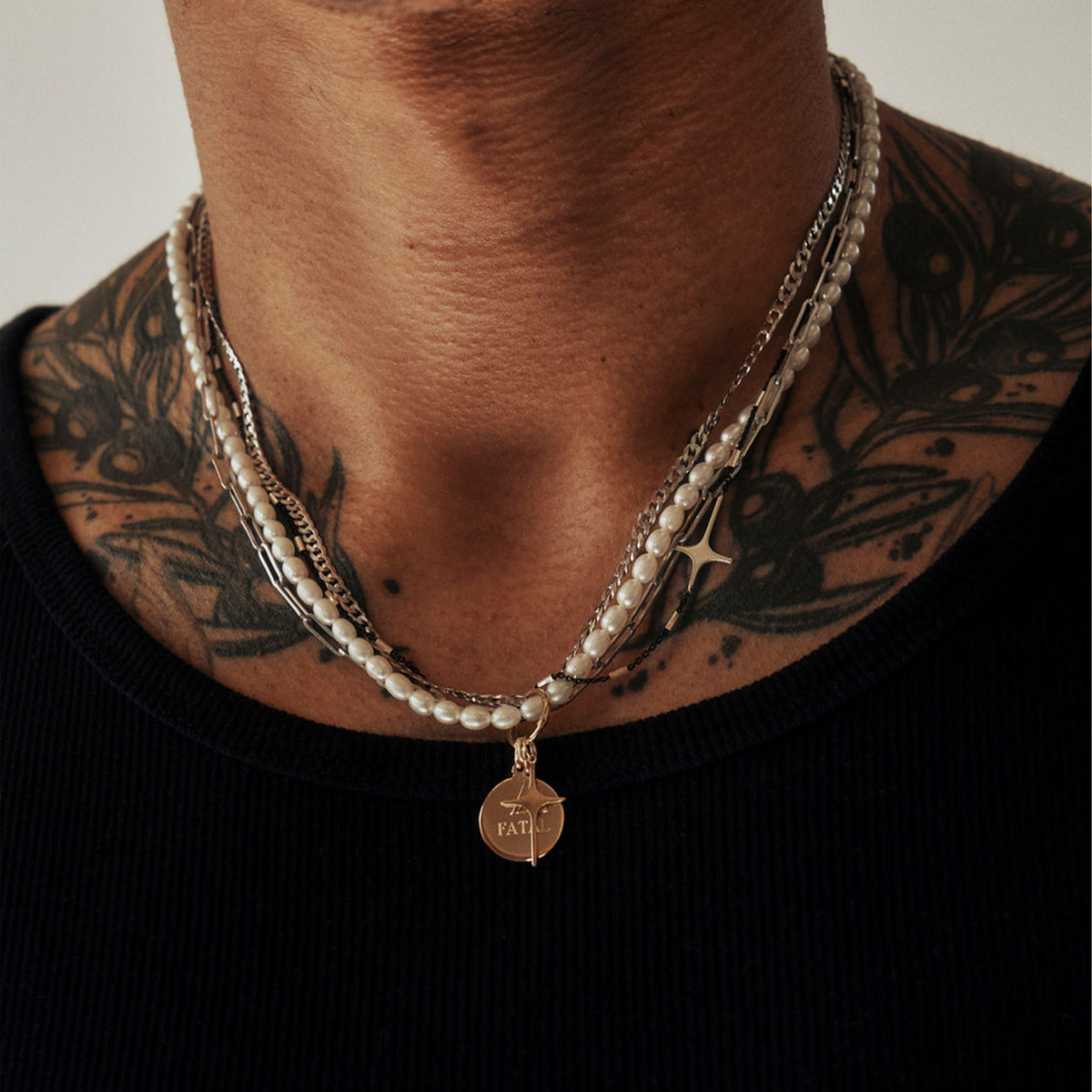 pearl baroque necklace