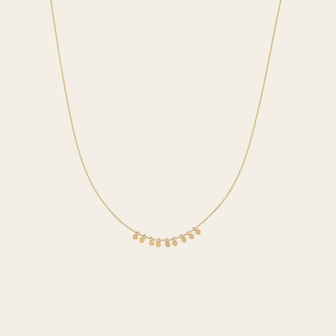 necklace in gold