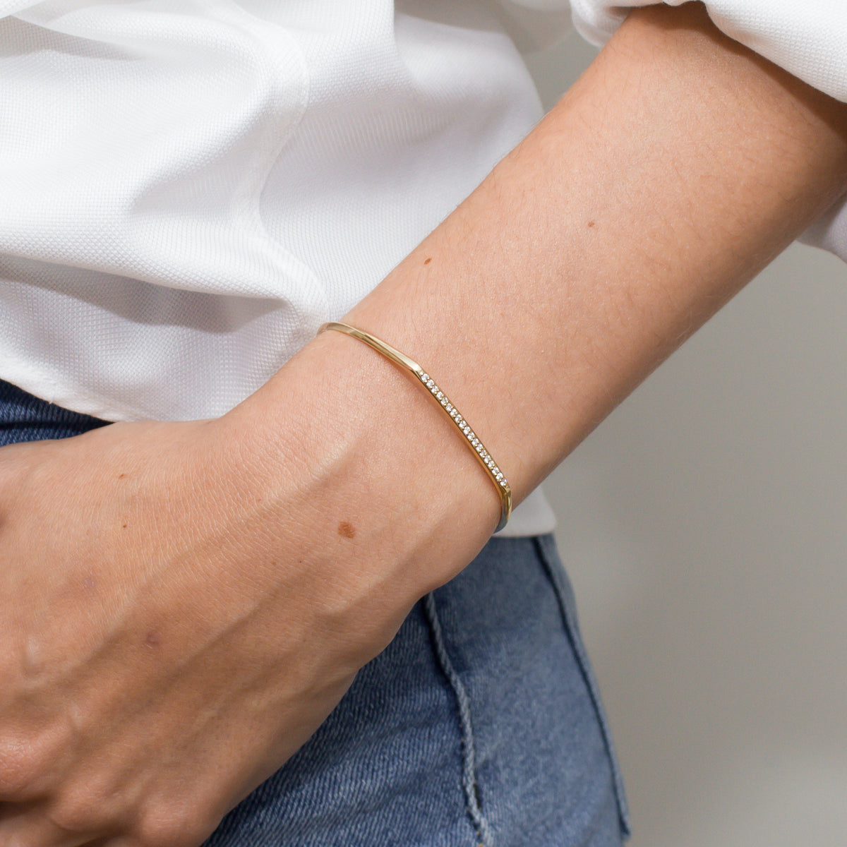 gold cuff bracelet